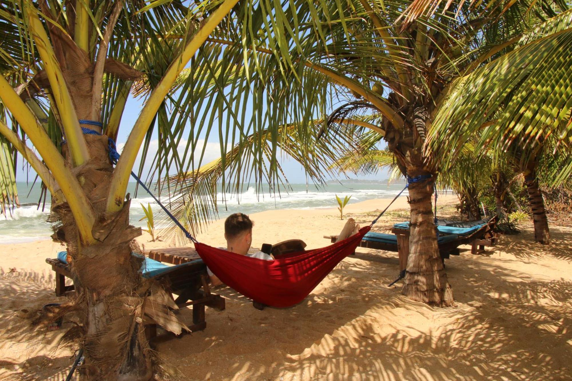 Shiva'S Beach Cabanas Тангалла Экстерьер фото