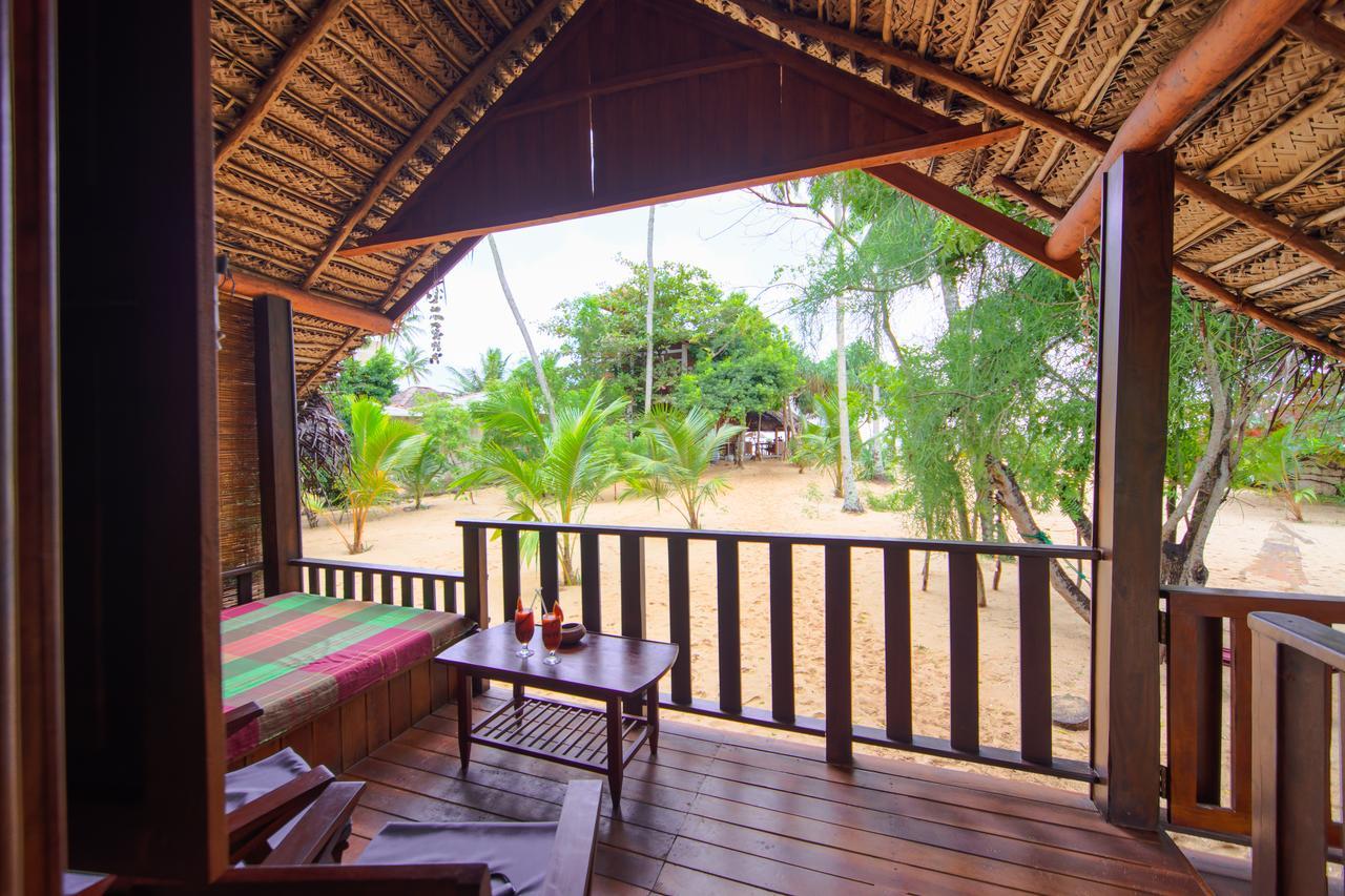 Shiva'S Beach Cabanas Тангалла Экстерьер фото