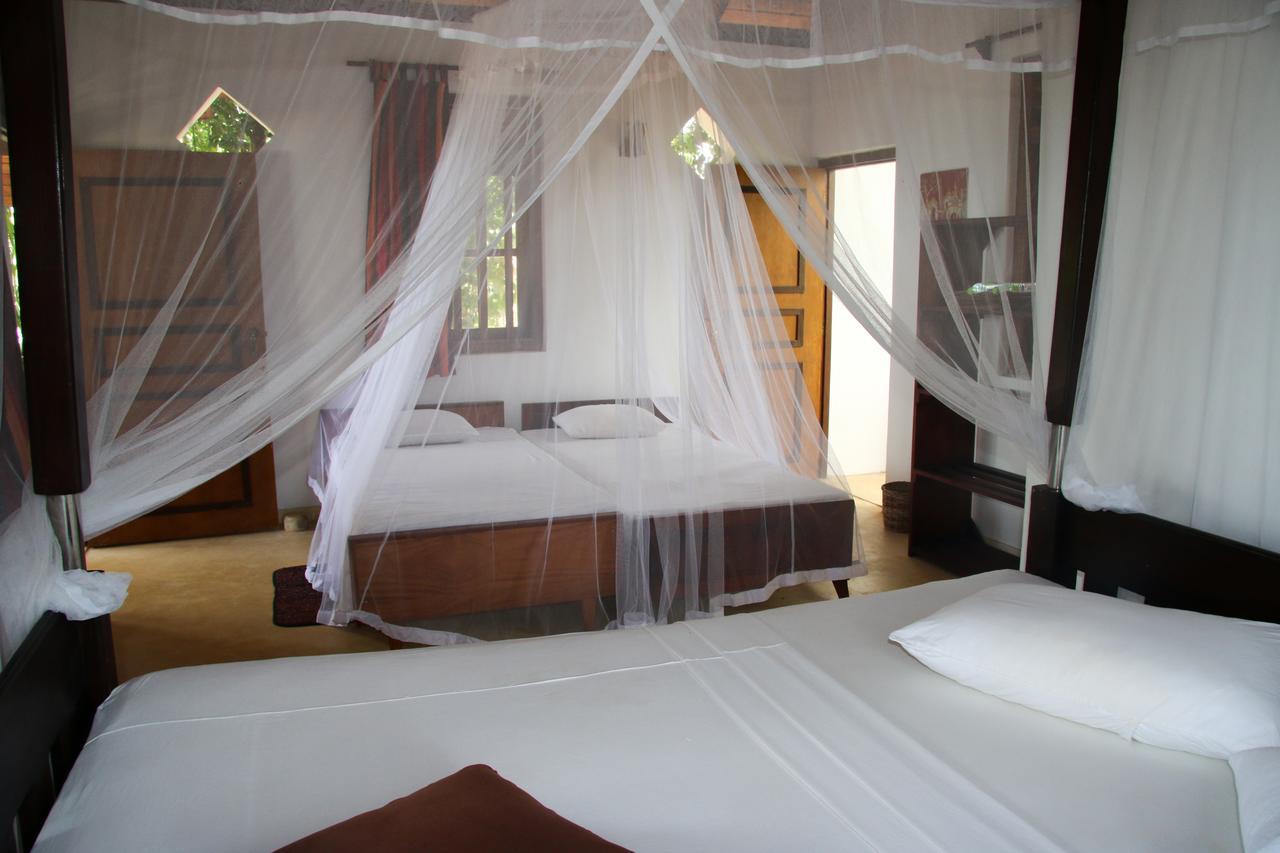 Shiva'S Beach Cabanas Тангалла Экстерьер фото