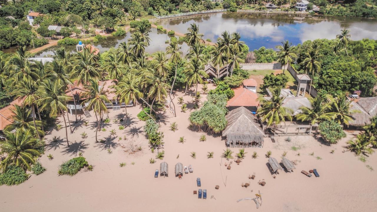 Shiva'S Beach Cabanas Тангалла Экстерьер фото