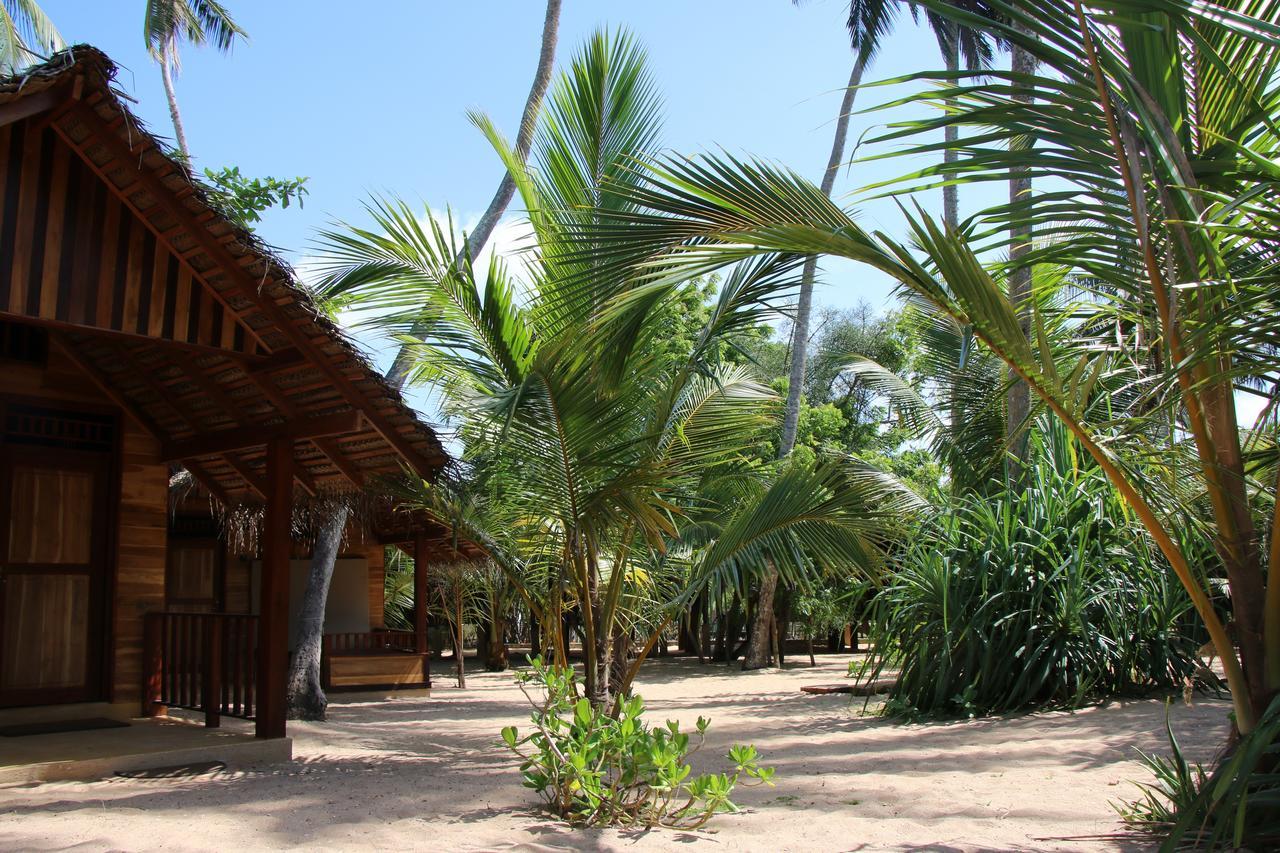 Shiva'S Beach Cabanas Тангалла Экстерьер фото