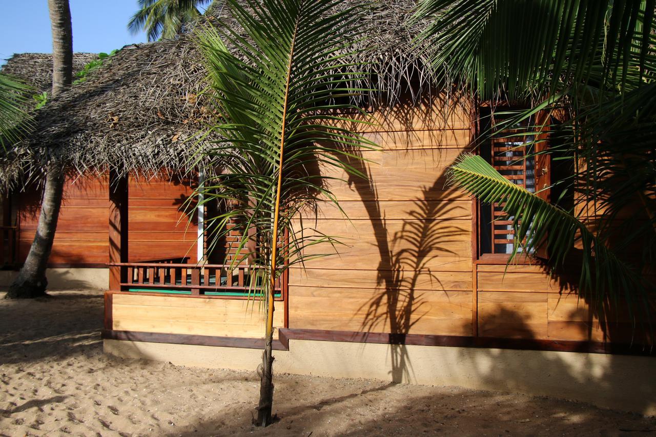 Shiva'S Beach Cabanas Тангалла Экстерьер фото