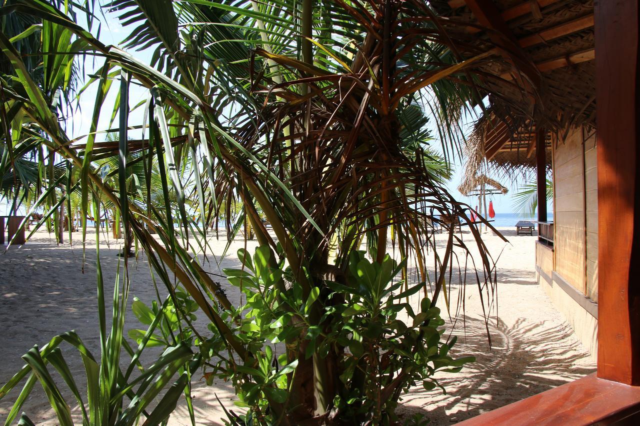 Shiva'S Beach Cabanas Тангалла Экстерьер фото